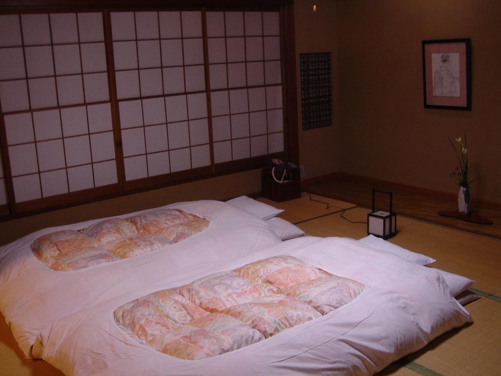 Kamata Hotel Yugawara Quarto foto
